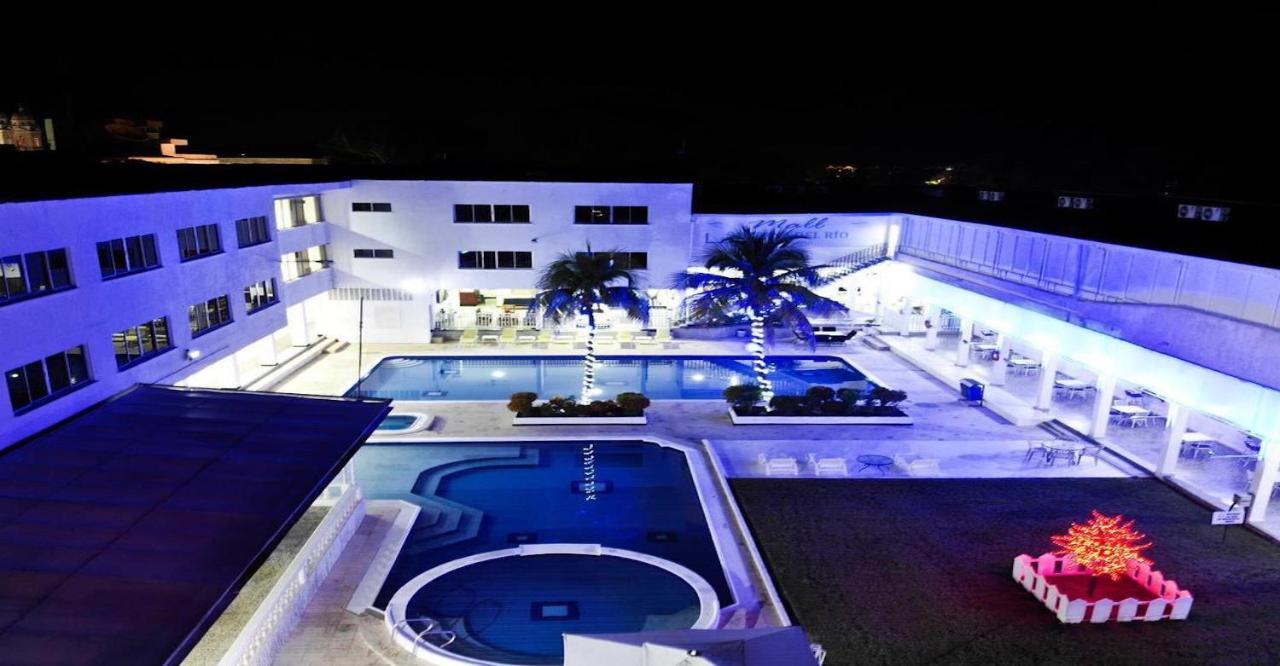 Hotel Mall Santana Del Rio La Dorada Exteriör bild
